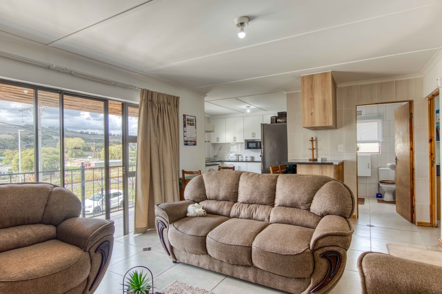 10 Bedroom Property for Sale in Croydon Western Cape